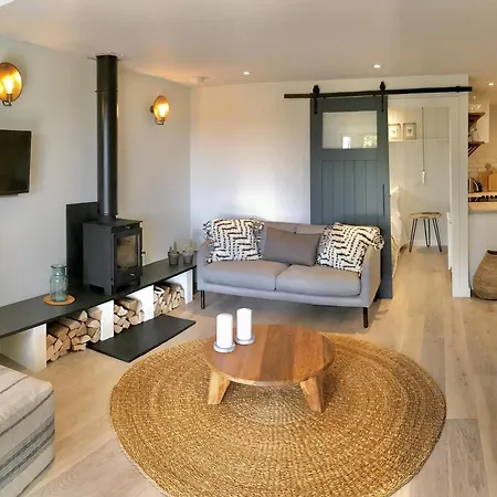 Stunning Getaway In Wadebridge, Cornwall Exterior photo